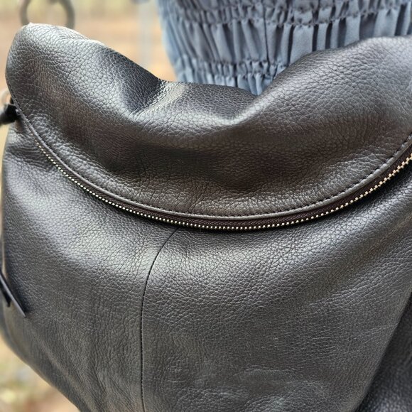 MARGOT Black Leather Shoulder Bag Pre-owned - Picture 4 of 10